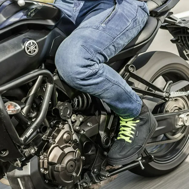 GHOST_gallery2 GHOST hosen-motorrad-manner-shima-1
