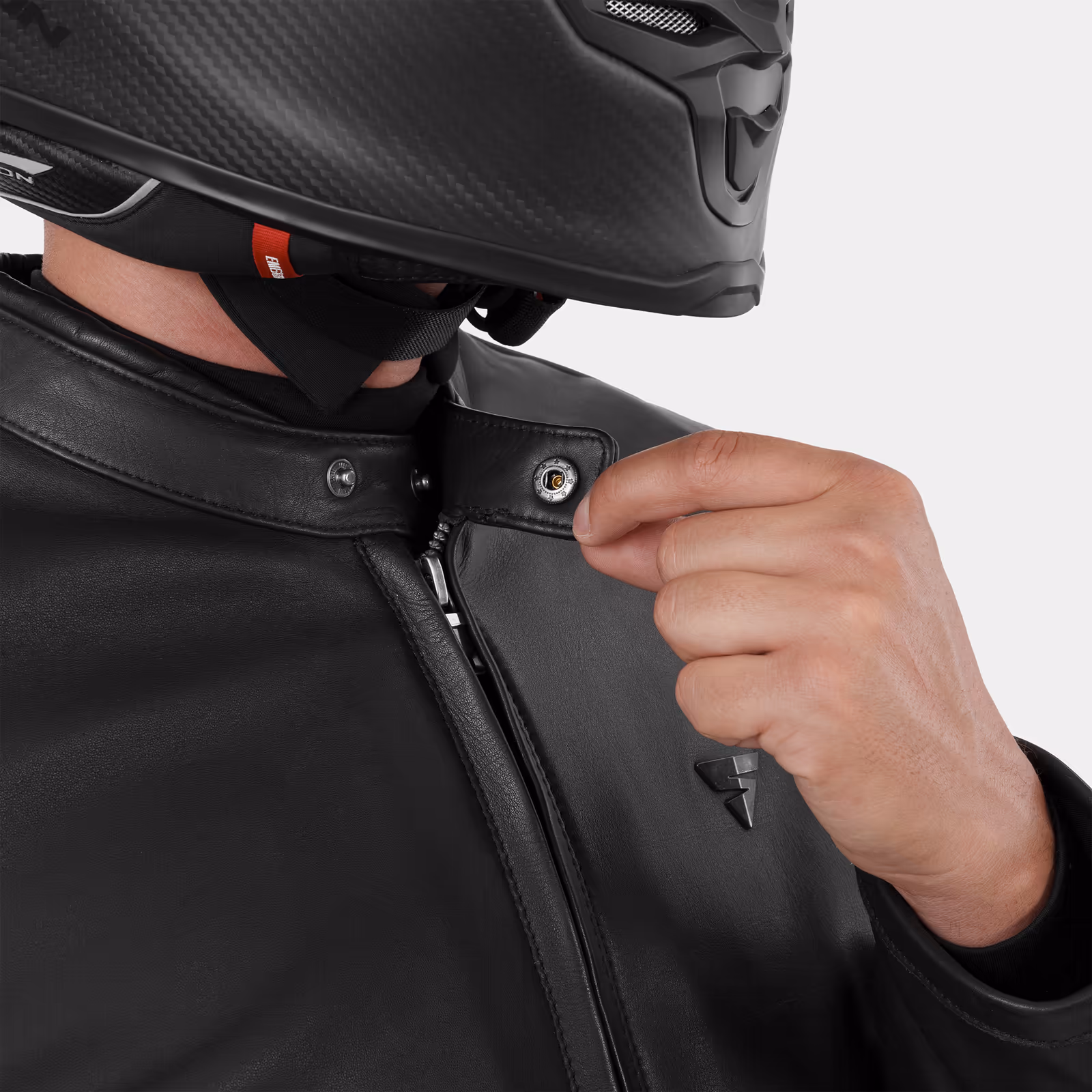 07_SHIMA_HUNTER 3_JKT_MEN_BLACK_2500x2500