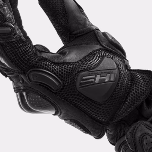 09_SHIMA_RS-3_BLACK_MEN_GLV