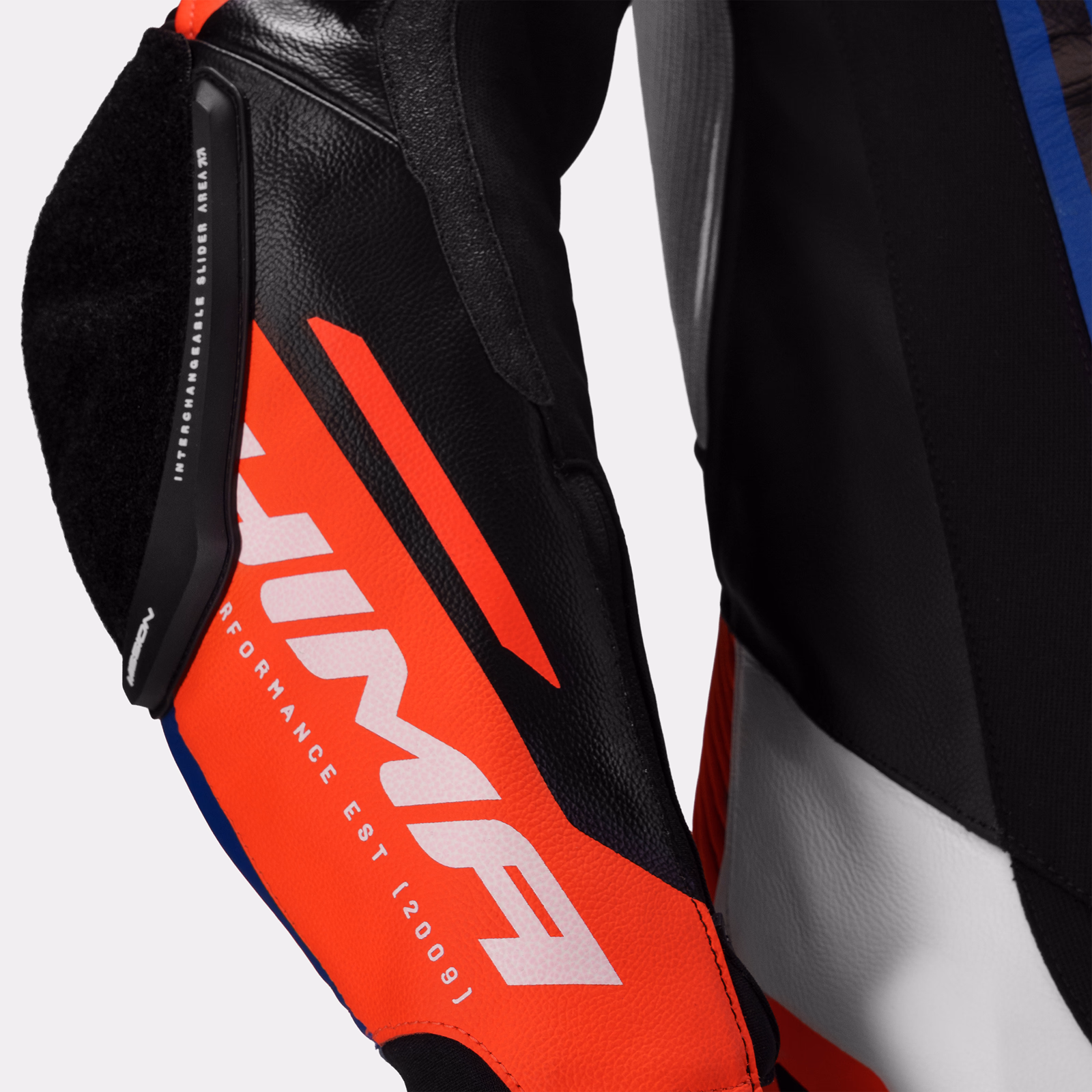 11_SHIMA_MISSION RS_SUIT_MEN_BLUE WHITE RED