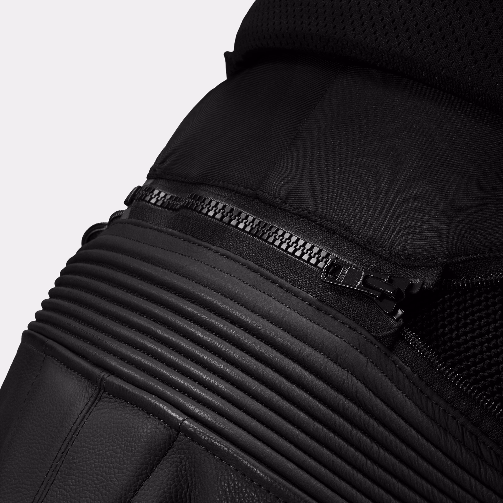 11_SHIMA_MISSION ST_MEN_PNT_RED FLUO
