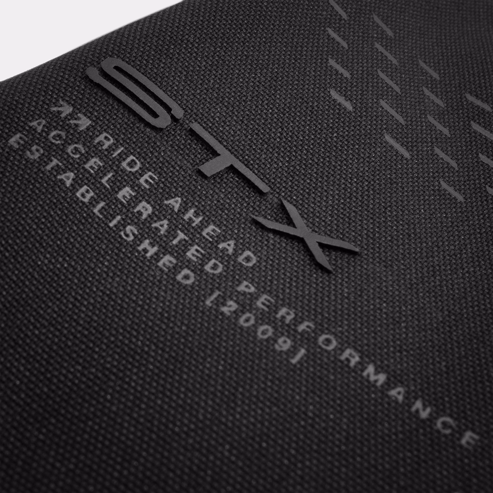 22_SHIMA_STX G2_JKT_MEN_BLACK_2500x2500