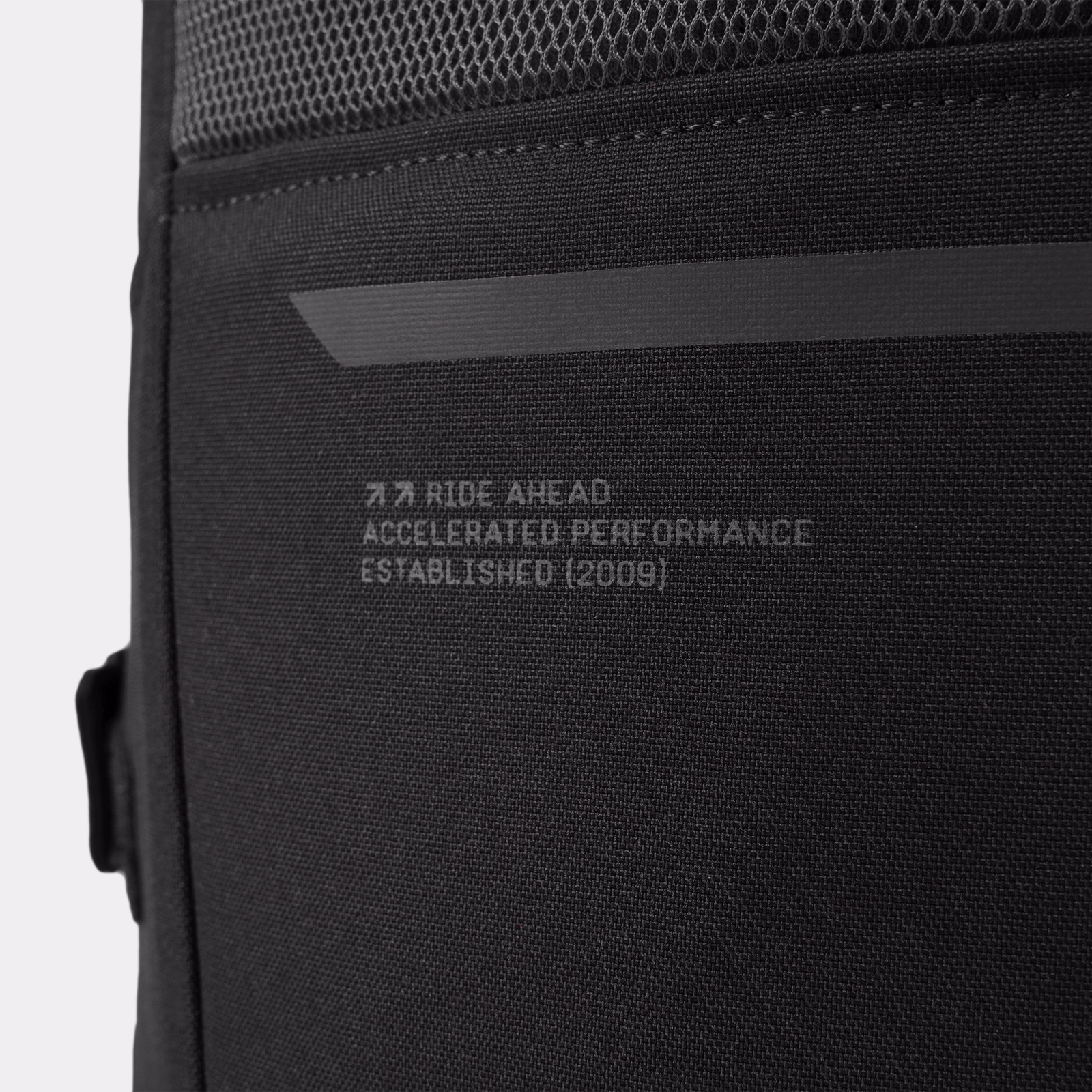 26_SHIMA_RUSH 30 AIR G2_JKT_GREY RED