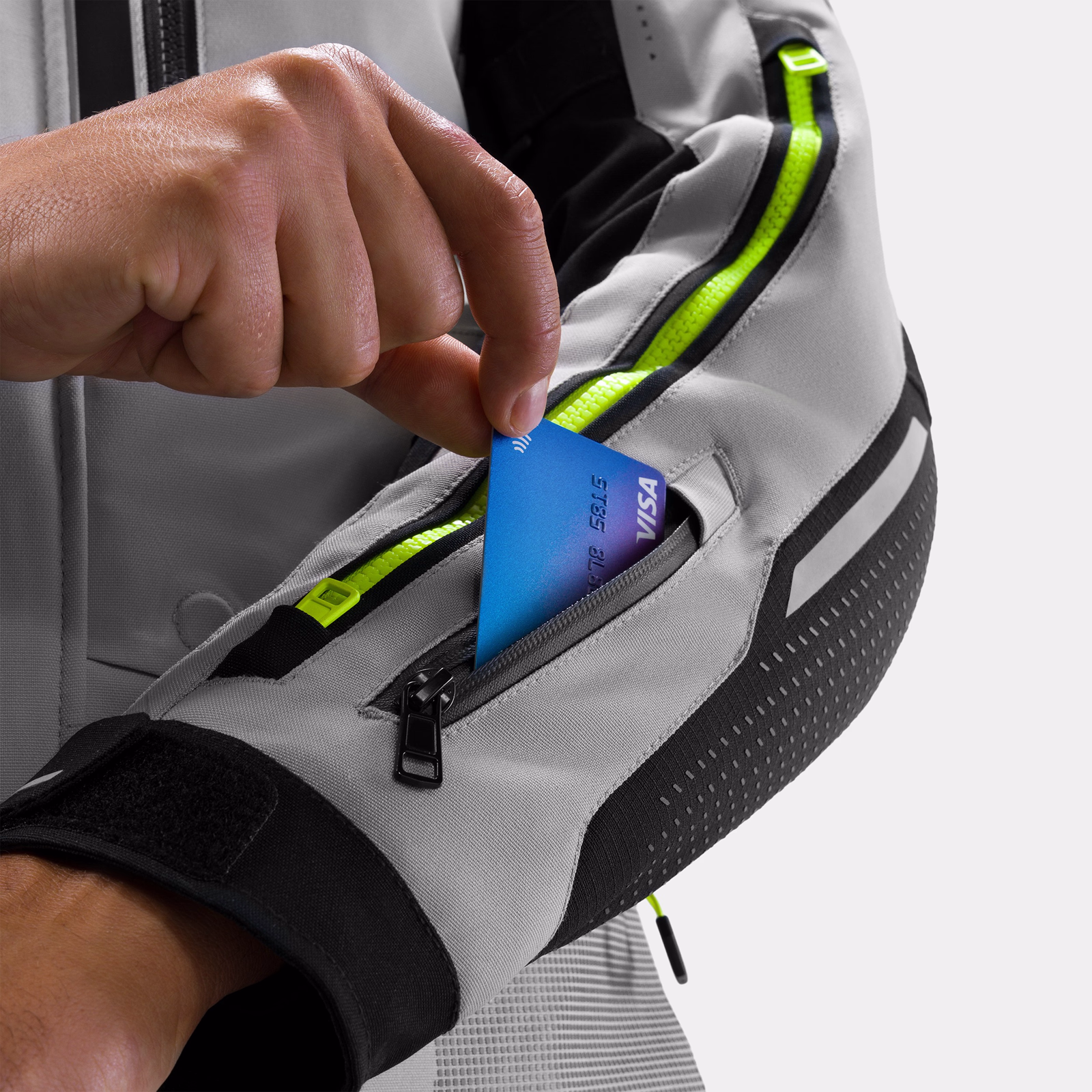 25_SHIMA_HERO 3 G2_MEN_JKT_FLUO