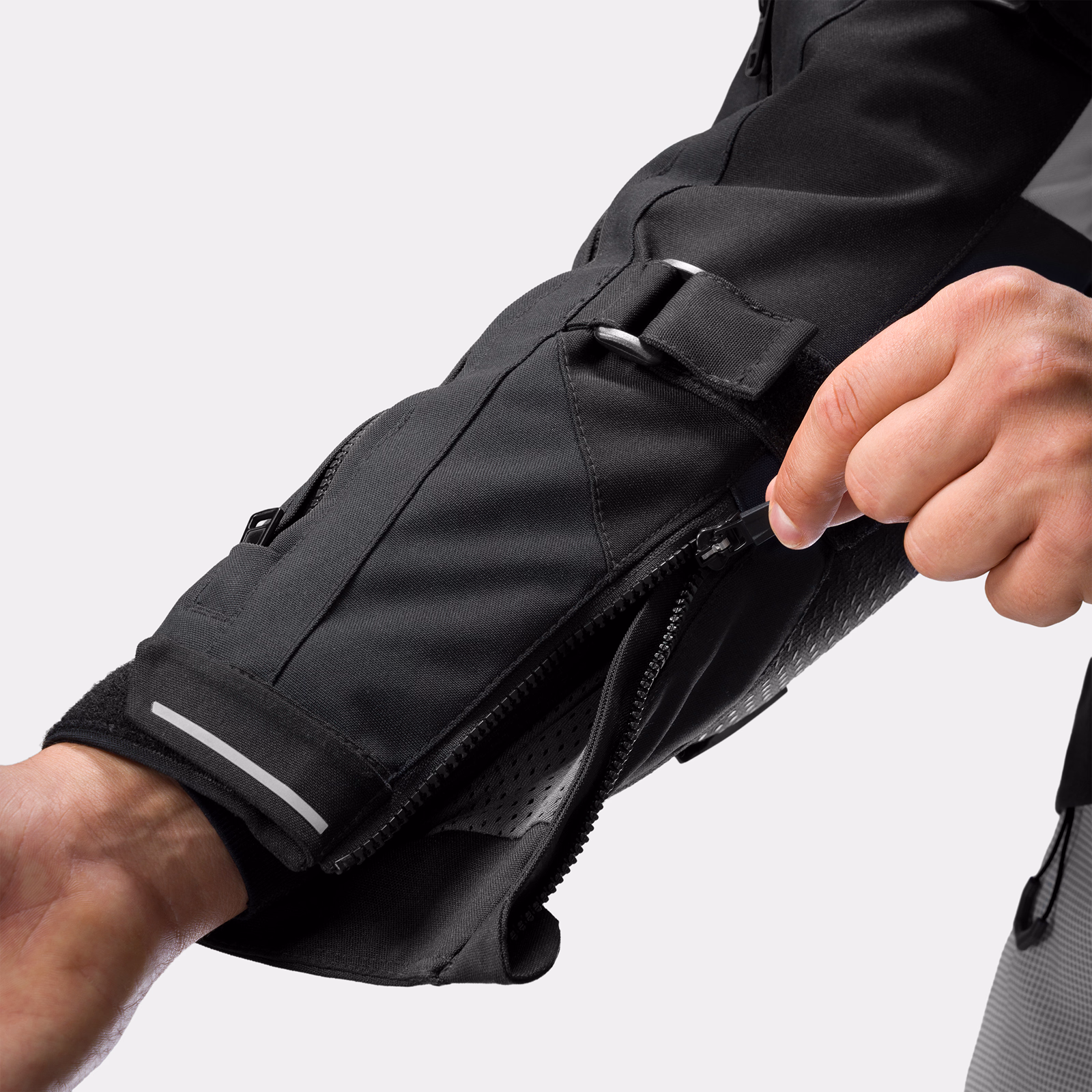 32_SHIMA_HERO 3 G2_MEN_JKT_GREY BLACK